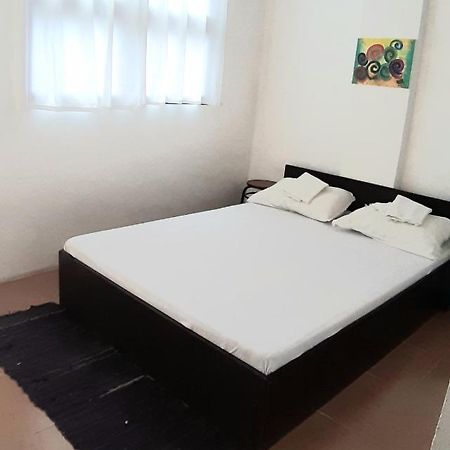 Angel And Marie'S Acroom For 1-2Pax San Juan  Luaran gambar