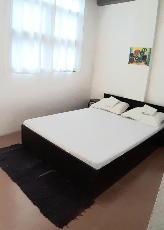 Angel And Marie'S Acroom For 1-2Pax San Juan  Luaran gambar